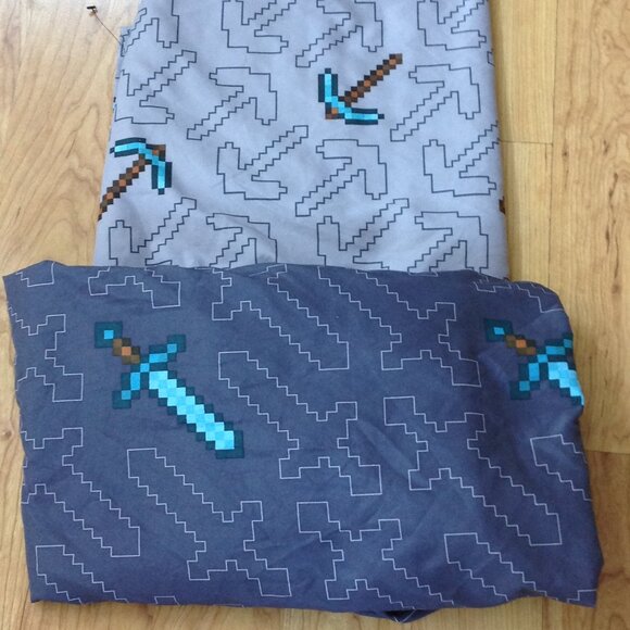 Minecraft Full Size Sheet Set - Picture 2 of 2